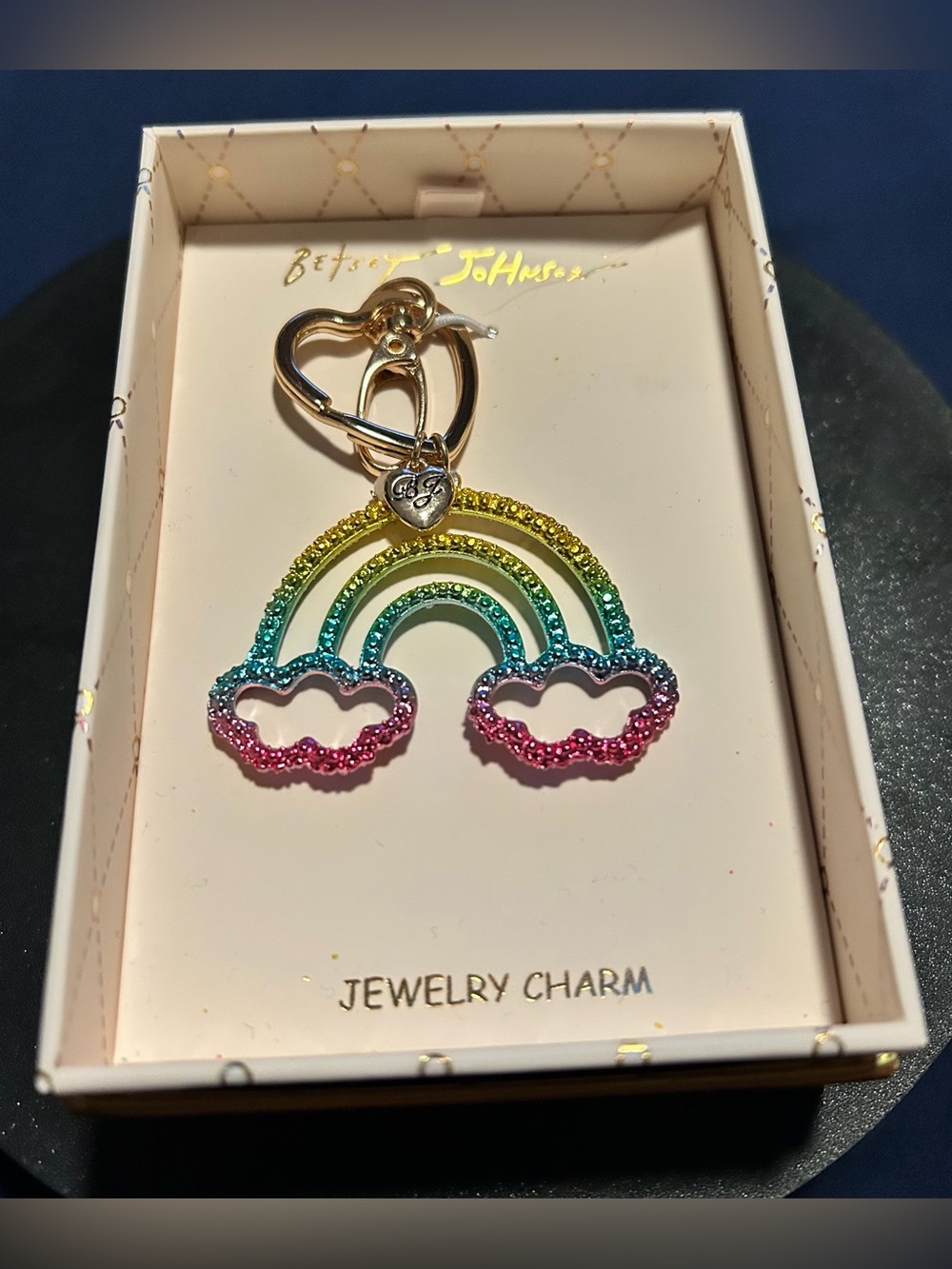 BETSEY JOHNSON SPARKLING RAINBOW JEWELRY CHARM/PURSE CHARM/KEYCHAIN/NWT!